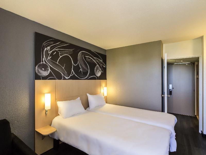 Ibis Budget Beziers Est Mediterranee A9 / A75 Экстерьер фото