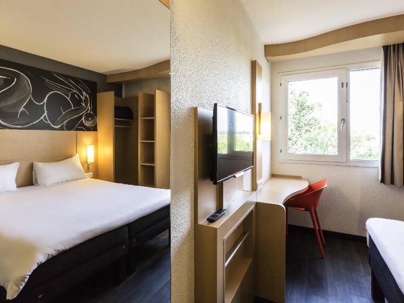 Ibis Budget Beziers Est Mediterranee A9 / A75 Экстерьер фото